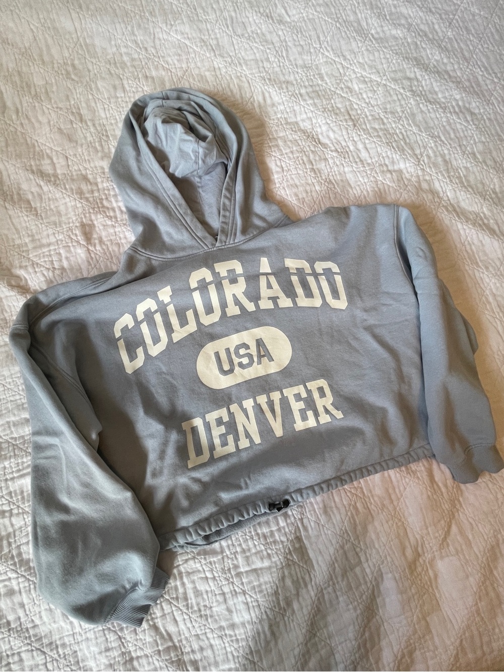 H&M Denver Colorado Women’s Cropped Hoodie Size XL Light Blue Cotton Blend